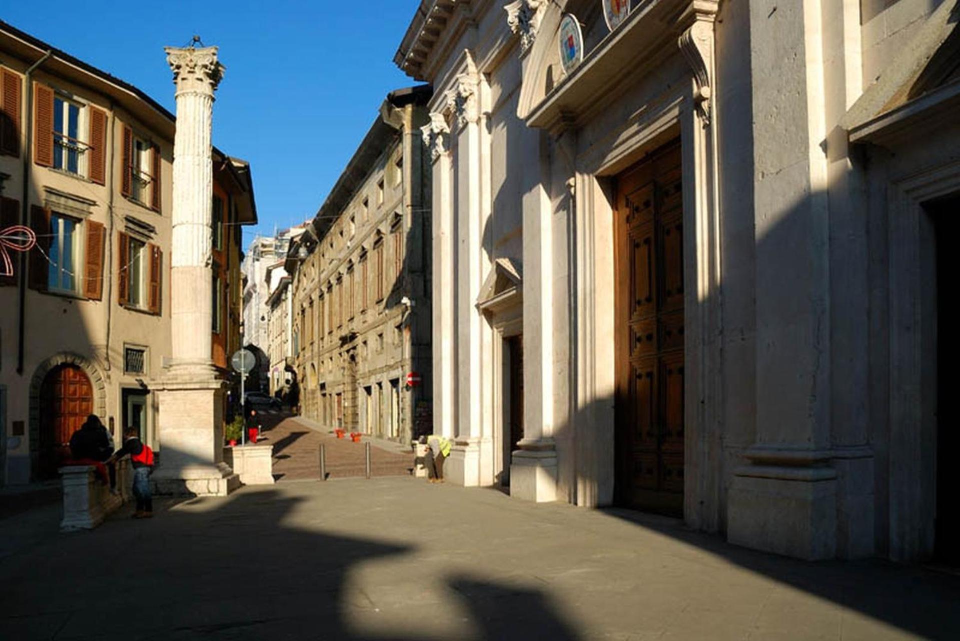 Magic Place Bergamo! Classy Apartment In The Heart Of The City エクステリア 写真