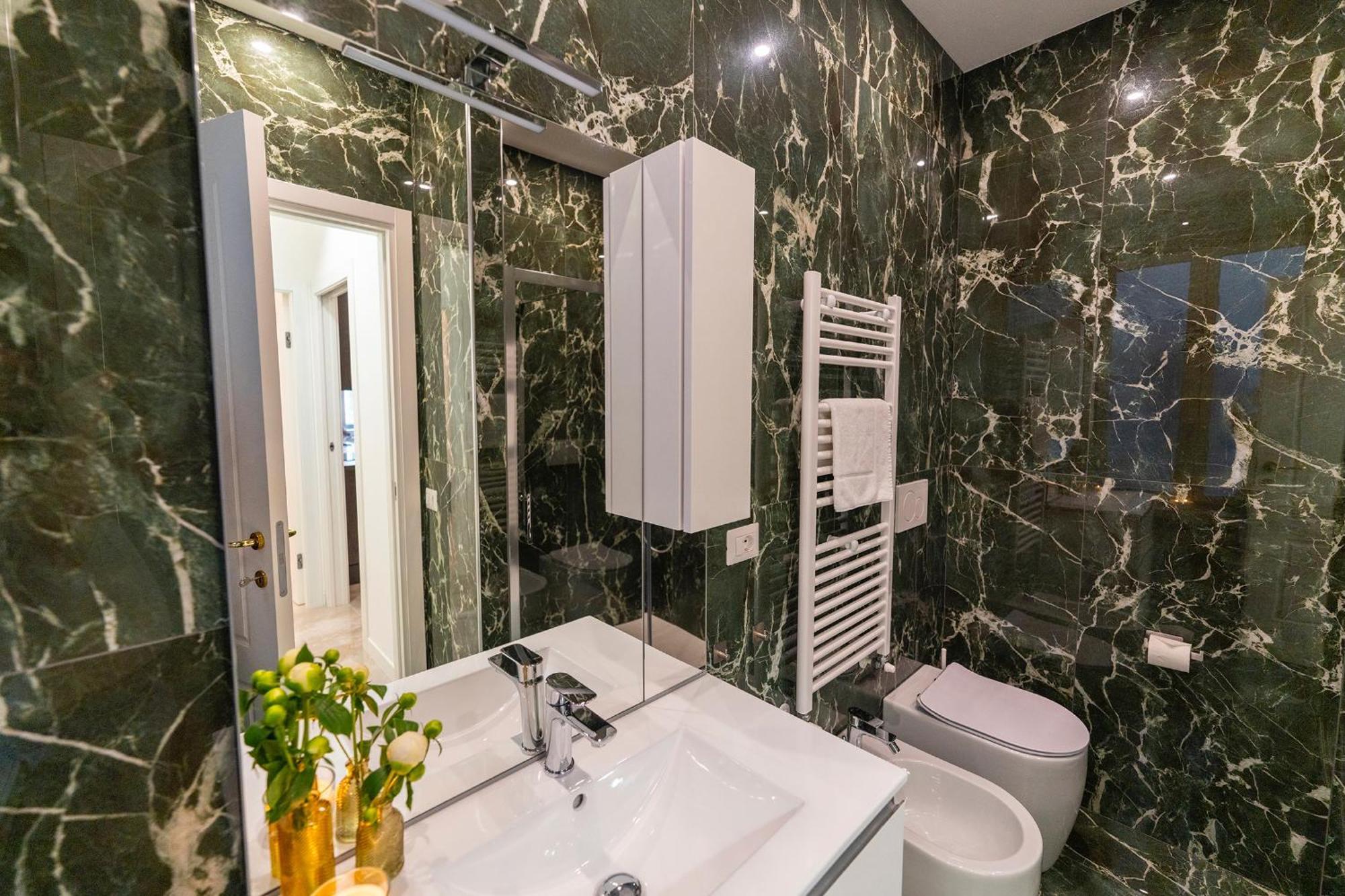 Magic Place Bergamo! Classy Apartment In The Heart Of The City エクステリア 写真