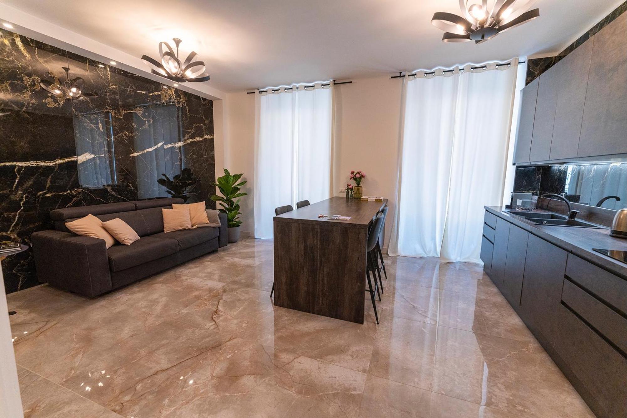 Magic Place Bergamo! Classy Apartment In The Heart Of The City エクステリア 写真